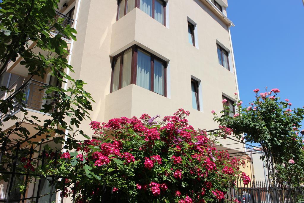 Flowers Apartments Nesebăr Exterior foto